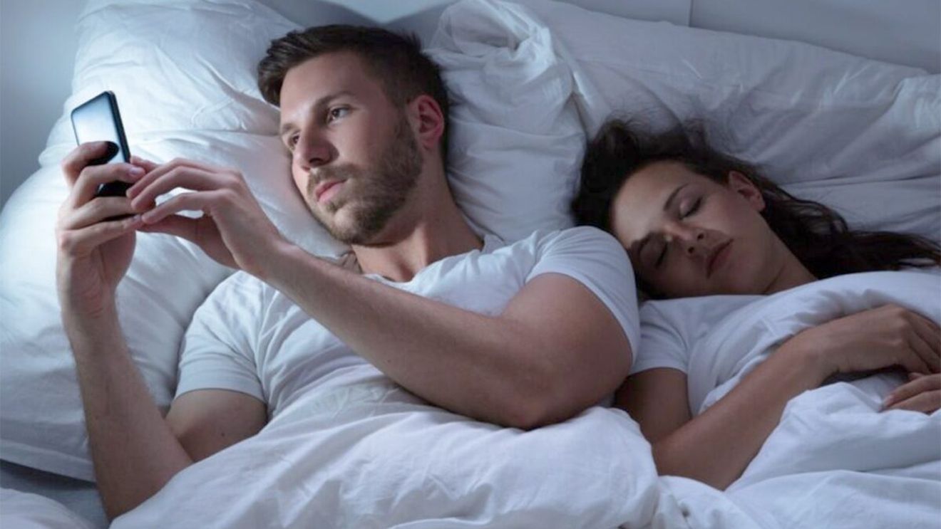 Ce a pățit un italian însurat, după ce și-a făcut amantă româncă, mai tânără cu 17 ani. Pentru ce a cheltuit 512.000 euro