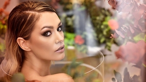 Feli, schimbare de look îndrăzneață înainte să nască. S-a tuns mai scurt și s-a vopsit