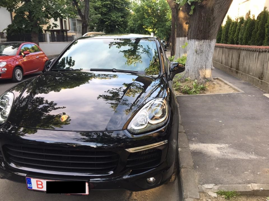 Noua maşină a Oanei Zăvoranu