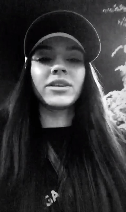 Incredibil! Gestul făcut de Karmen Minune când un băiețel i-a cerut câțiva lei ca să cumpere medicamente pentru sora lui bolnavă! Câți bani avea, de fapt, artista în portofel