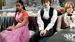 Actrita musulmana din Harry Potter, amenintata cu moartea de tatal si fratele sau