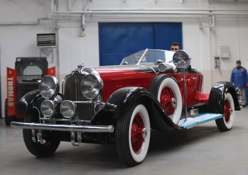 Ion Ţiriac şi-a completat colecţia de maşini cu un Auburn Speedster fabricat în anul 1935! Miliardarul l-a restaurat timp de un an