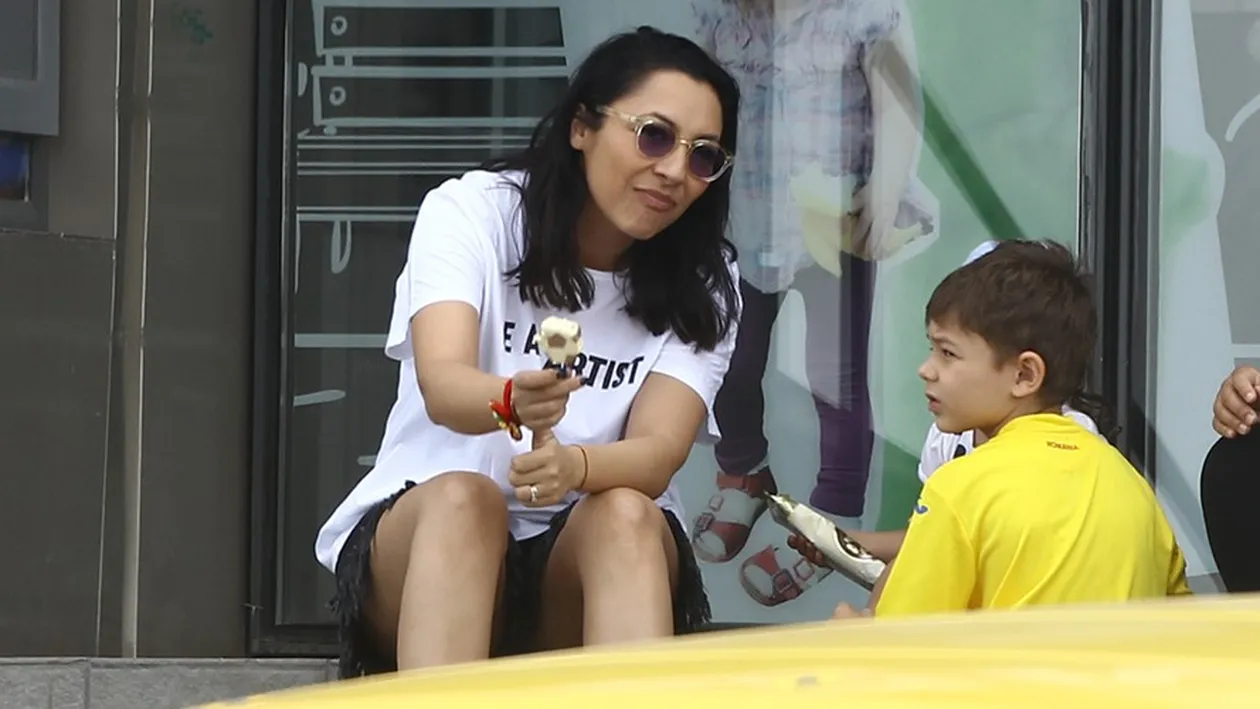 N-ai fi zis! Ce mașină conduce Andra. Soția lui Cătălin Măruță câștigă 10.000 de euro pe lună la Pro TV