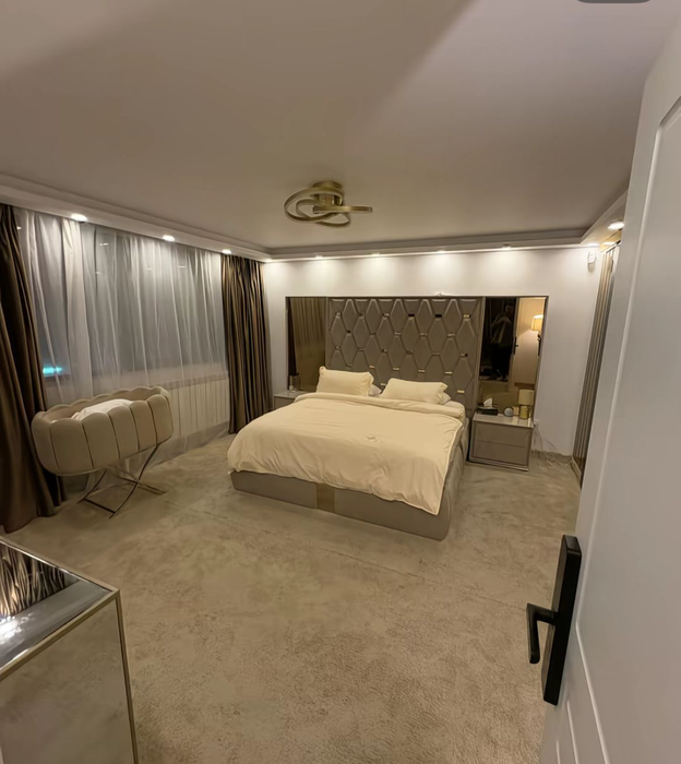 Tzancă Uraganu' și-a scos la vânzare vila din Sectorul 5. Cum arată locuința pe care cere 240.000 de euro