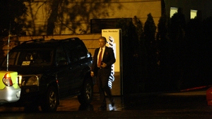 Probleme in Paradis? Edy de Romania a ramas singurel, printre masini …