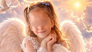 Când va fi înmormântată Rebecca, fetița de 6 ani din Bacău lovită de mașină. Mesajul dureros postat de mama ei