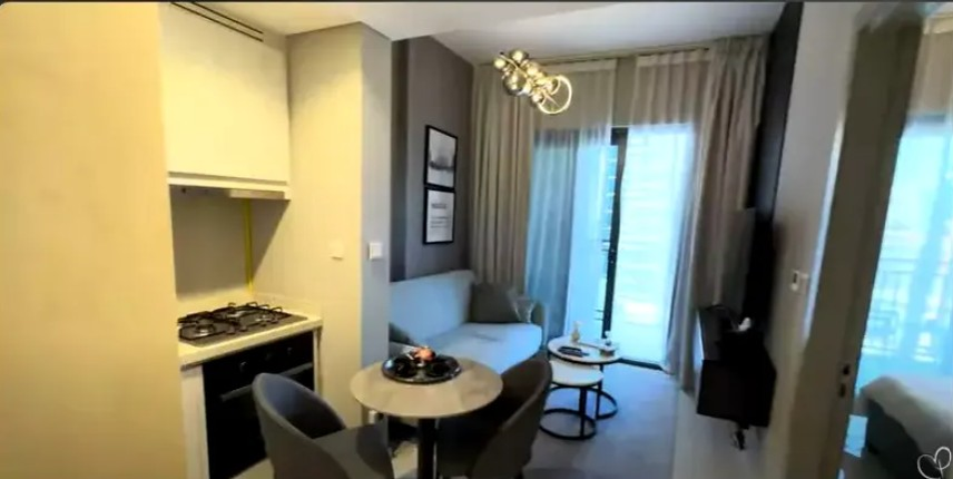 Cum arată apartamentul din Dubai al lui Armin Nicoară și al Claudiei Puican! E aproape de Burj Khalifa și se poate închiria