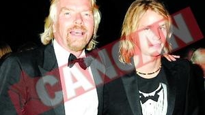 Patronul "Virgin Air" a facut sex in avion