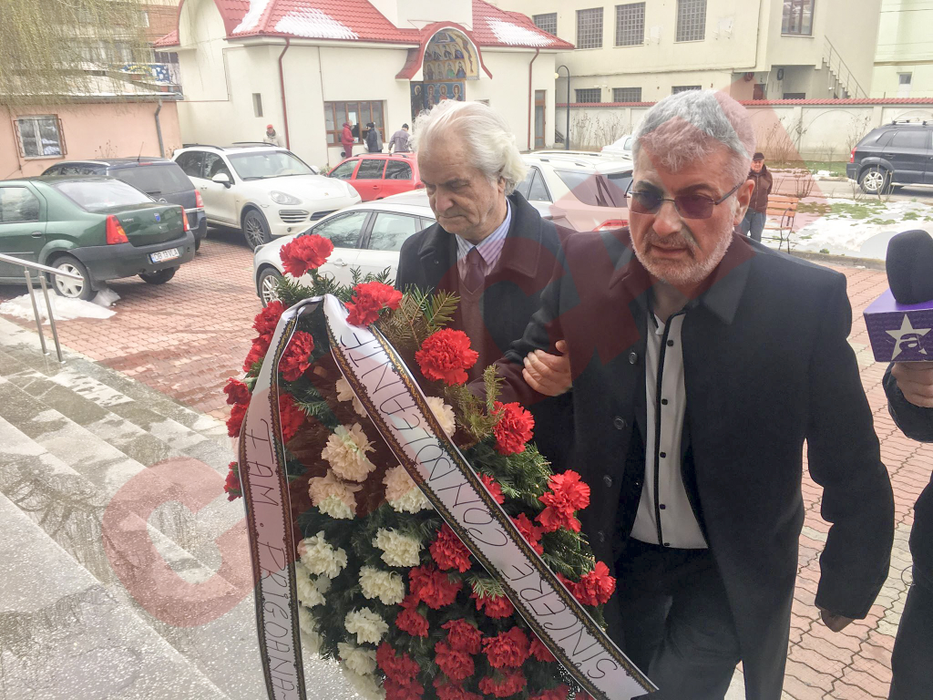 Laurențiu Reghecampf și-a condus tatăl pe ultimul drum