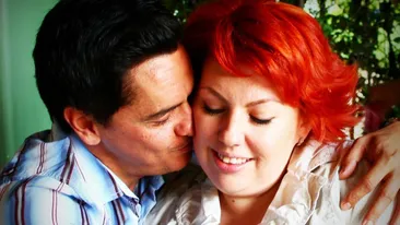 Cel mai excentric creator român de modă a divorţat în taină, iar noi am aflat cine îi e noua iubită!