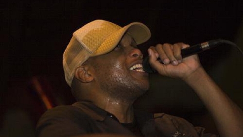 Doliu în muzică! Donnell Robinson, cunoscut sub numele de scenă MC Overlord, a decedat