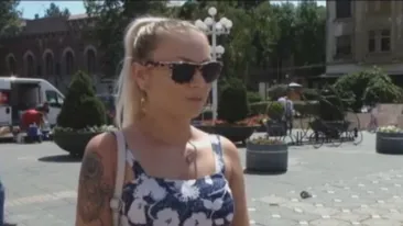 Această tânără din București nu îmbracă aceeași rochie de două ori. Ce face cu ea după ce o poartă o singură dată