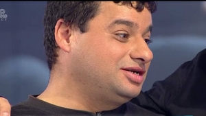 Se apropie momentul culminant! Dupa 43 de ani de virginitate, omul-bormasina si-a gasit iubita!