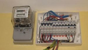 Energia electrică, oprită pe 18 mai în București, Giurgiu și Ilfov. Care vor fi zonele fără lumină