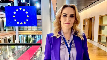 Gabriela Firea a trecut pragul medicului estetician. Imaginile cu fostul primar al Capitalei fac furori pe internet