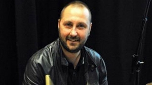 Începem ziua cu o veste tragică! A murit un celebru artist la doar 44 de ani!