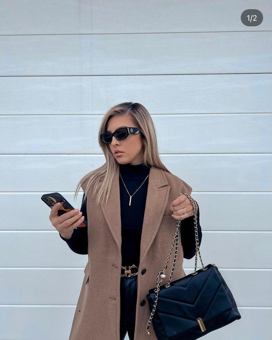 Daniela Iliescu arată de senzație nemachiată (Sursă: Instagram)