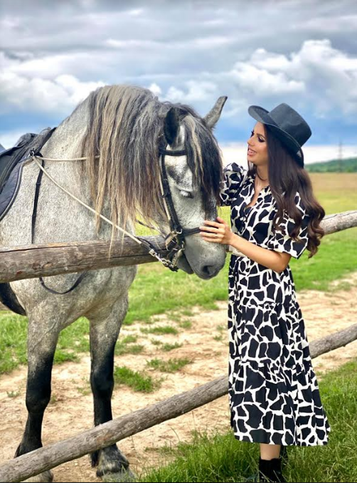 Secretul din inima prințesei muzicii populare din Ardeal: „Fii om!” Dezvăluiri emoționante