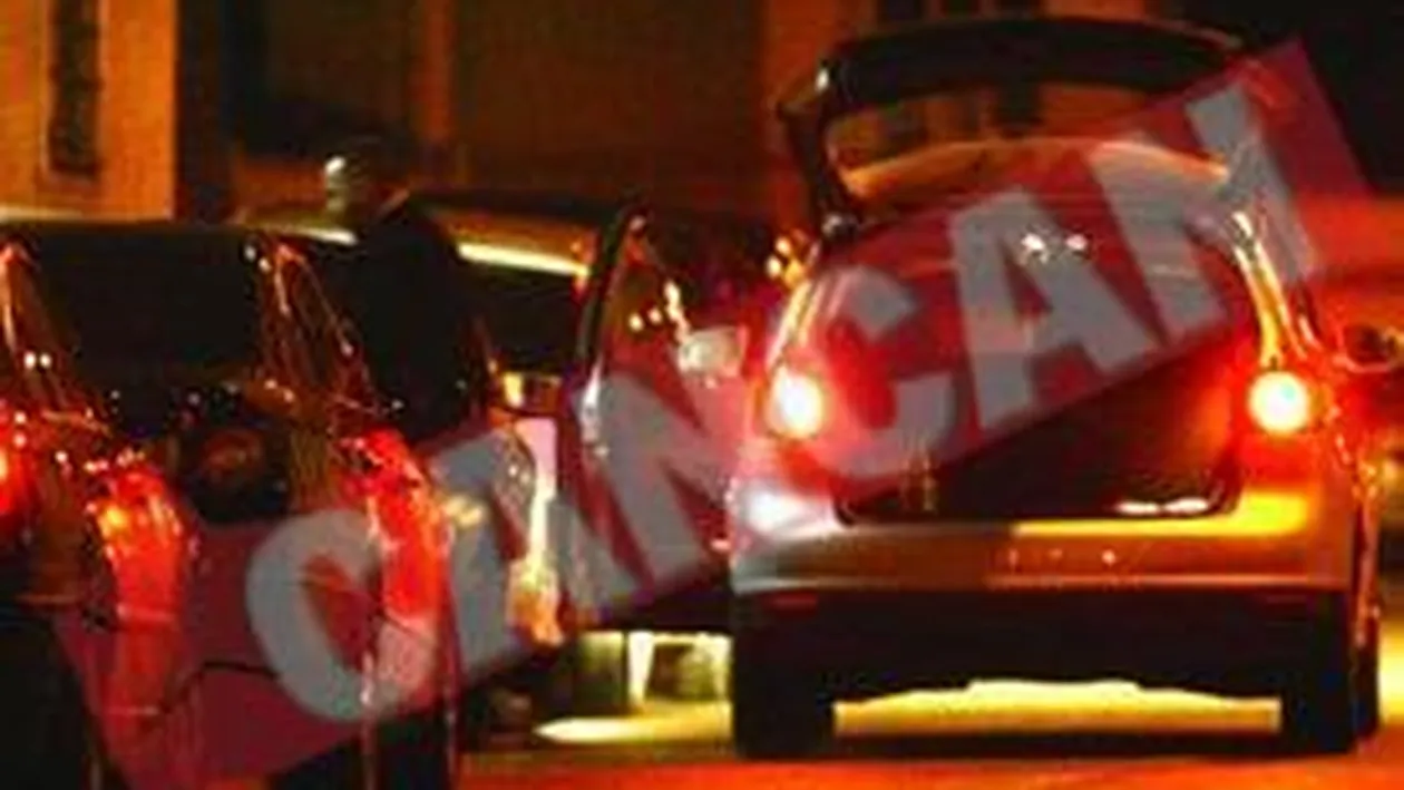 Bidoane de vin si navete de bere la sedinta de partid