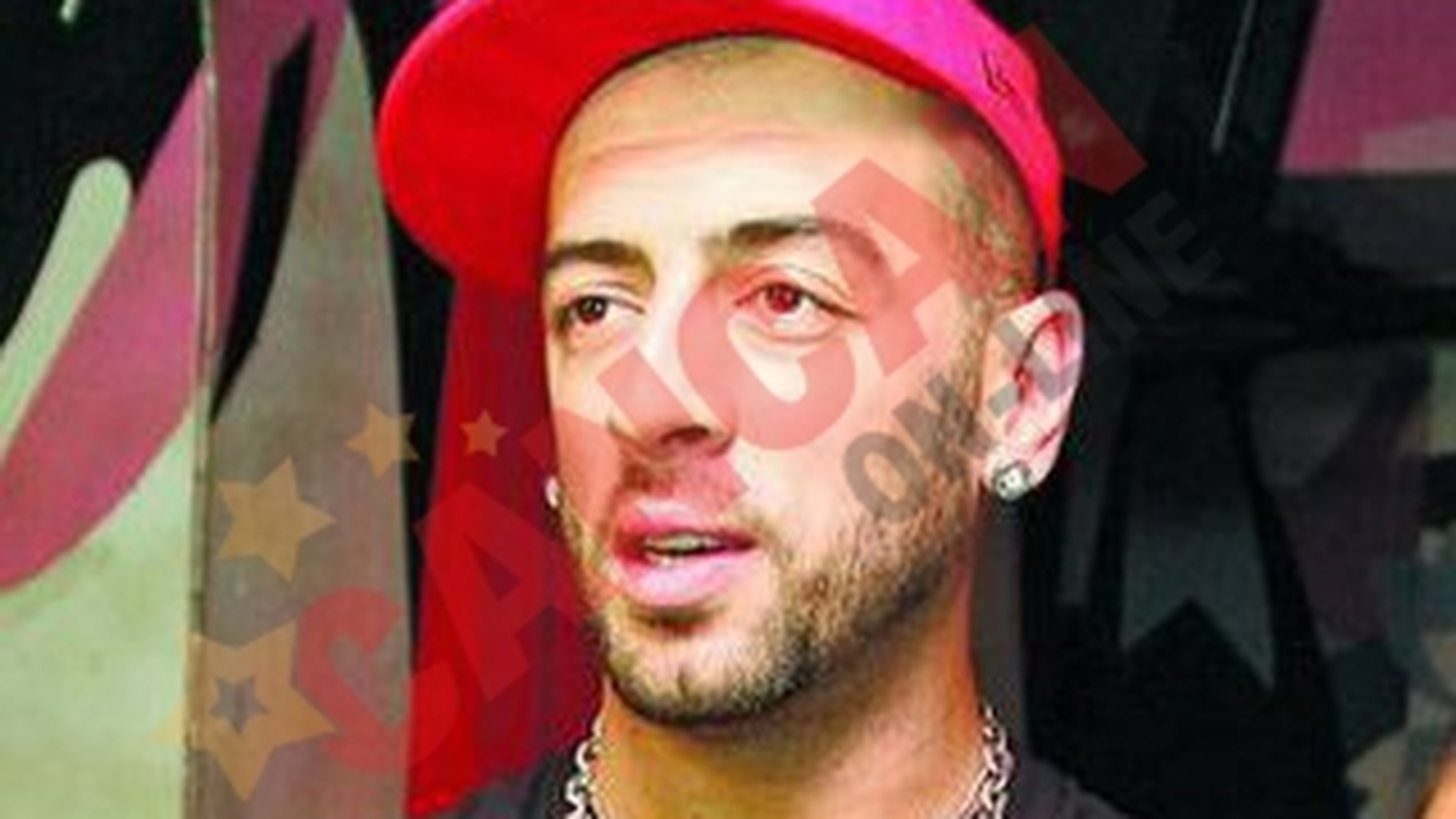 CRBL: "As face menage a trois cu Rihanna si Lady Gaga"
