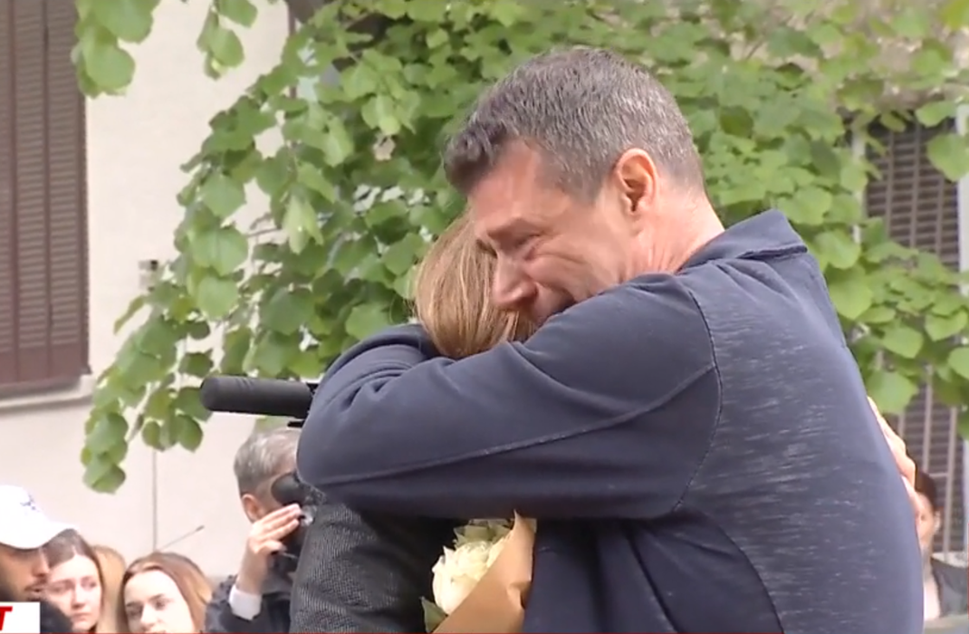Dragan Kobiljski și soția sa au vărsat lacrimi amare/ Foto: Captură video Antena 3
