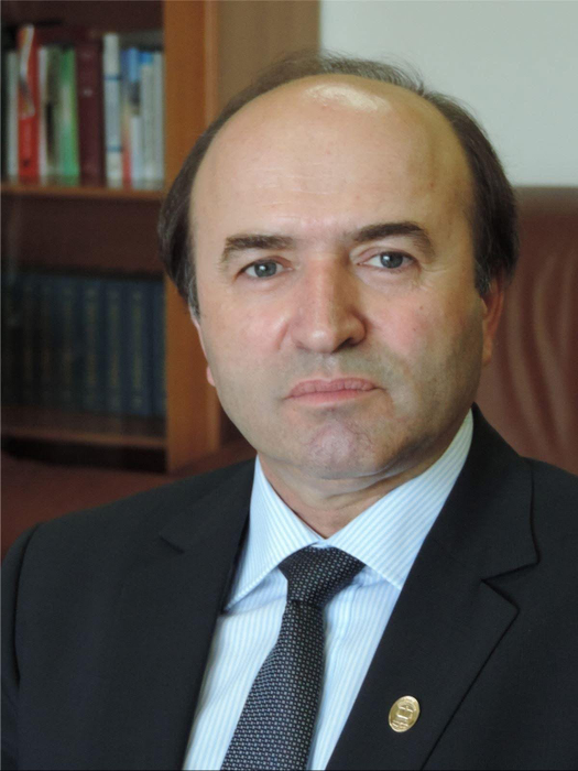 Ce au scris procurorii în referatul de arestare al fiului lui Tudorel Toader. sursă foto - social media