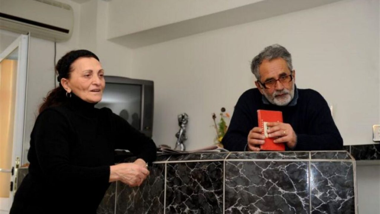 Părinții Mădălinei Manole, distruși de durere