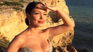 DRAMATIC! Andreea Mantea nu are cu ce sa-si creasca fiul! Ce este dispusa sa faca pentru bani