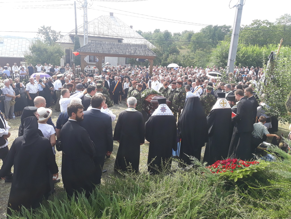 Dumitru Fărcaș a fost înmormântat cu onoruri militare