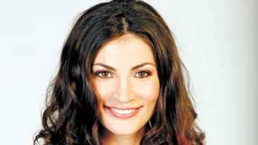 In copilarie, Ioana Ginghina si-a pus prietenele sa fure bijuteriile din casa!