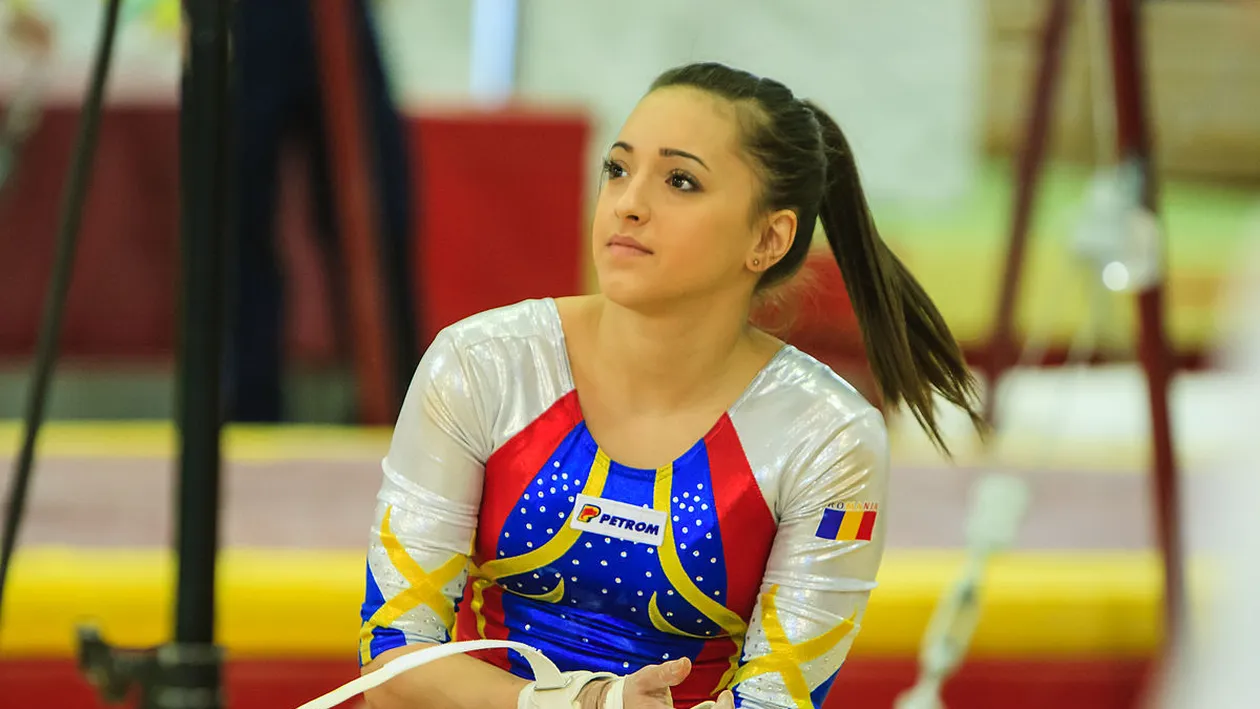 Poze incendiare cu Larisa Iordache şi iubitul ei, tot gimnast: ”Te iubesc… Cu tine începe…”