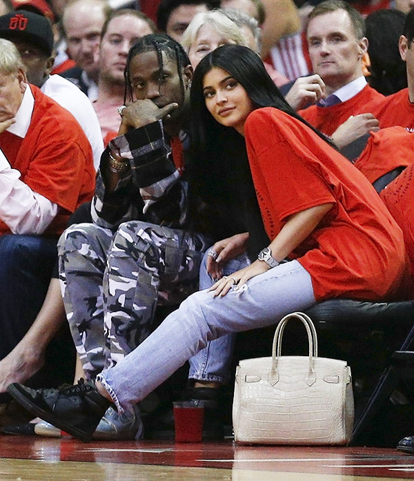 Kylie Jenner este însărcinată! Ce sex va avea bebeluşul