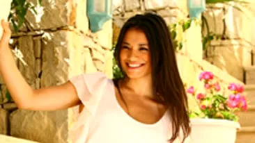 Aylin Cadir a insistat sa joace o scena in care se dezbraca!