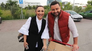 Cum au fost fotografiați Andra și Cătălin Măruță într-un magazin. Clienții au crezut că NU văd bine