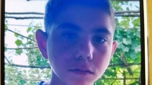 Alexandru Preda, un băiat de 13 ani din Teleorman, este de negăsit. Cine îl vede este rugat să sune la 112