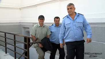 Cu ce porecla s-a ales Cioaca in puscarie!Toti detinutii il striga asa!