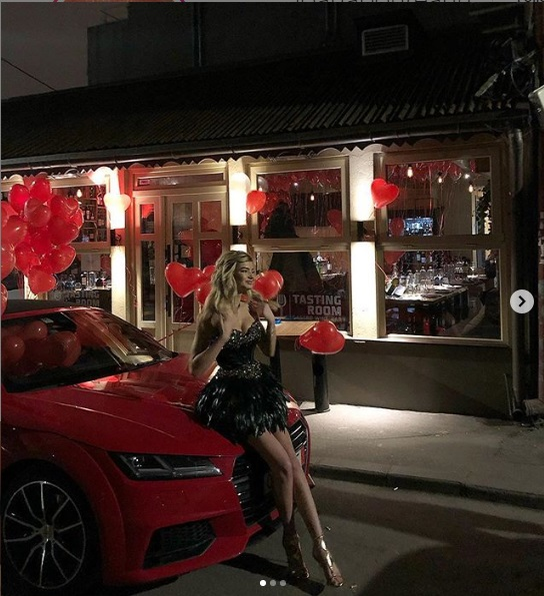 Fiica lui Cristi Boureanu a primit un bolid scump la petrecerea majoratului! Ce ținută sexy a purtat la câteva zile de la bătaia cruntă dintr-un club