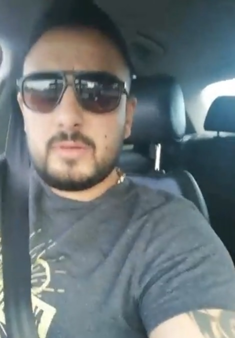 "Johnny Chess" s-a supărat după ce a primit o amendă
