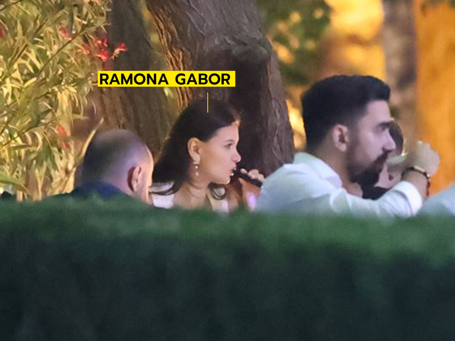 Ramona Gabor fumează narghilea  (Foto: CANCAN.RO)