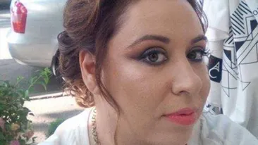 Barbatul s-a dat jos din masina, iar fiica fostului premier a “sarit” pe el. Oana Roman l-a pupat de mama focului pentru ASTA