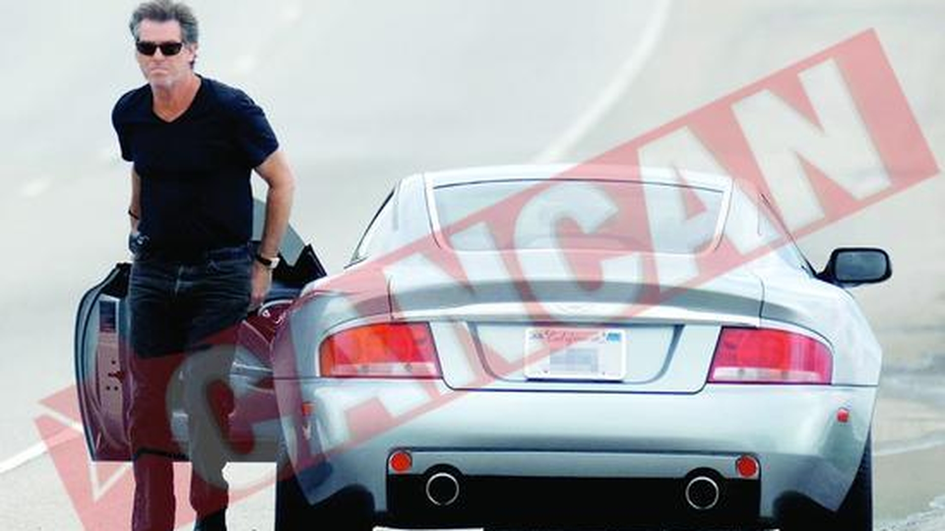 Pierce Brosnan a facut pana prostului