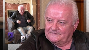 Mașini, sex și bani în carte, fost milionar lăsat de apropiați deoparte. Irinel Columbeanu: “Marii absenți sunt soții Pink!”