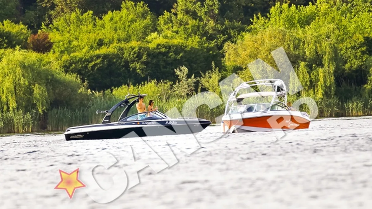 Olaroiu e seic in tara lui! Uite cu ce barca isi plimba familia la Snagov! I-a bagat pe toti la apa!