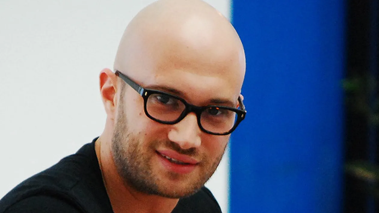 Bendeac, la un pas de a rămâne falit si fără emisiune! Ii rog pe părintii mei să fie tari Actorul riscă să fie dat afara