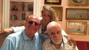 Scriitorul și cineastul italian Luciano De Crescenzo a murit la 90 de ani