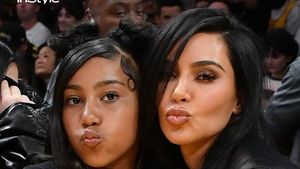 Kim Kardashian, criticată pentru ținuta fiicei sale! Cum a apărut North West, la 12 ani, în vizita familiei la Roma. “E prea …”