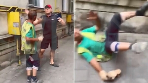 VIDEO / Imagini halucinante în Iași. Muncitor pe șantier, bătut fără milă de un lector universitar, din cauza zgomotului făcut de utilajul folosit de bărbat