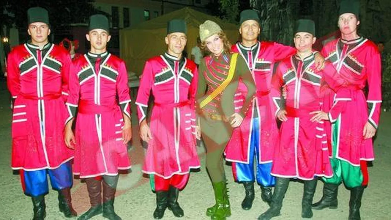 Lesko a rezervat 10 camere pentru cazaci