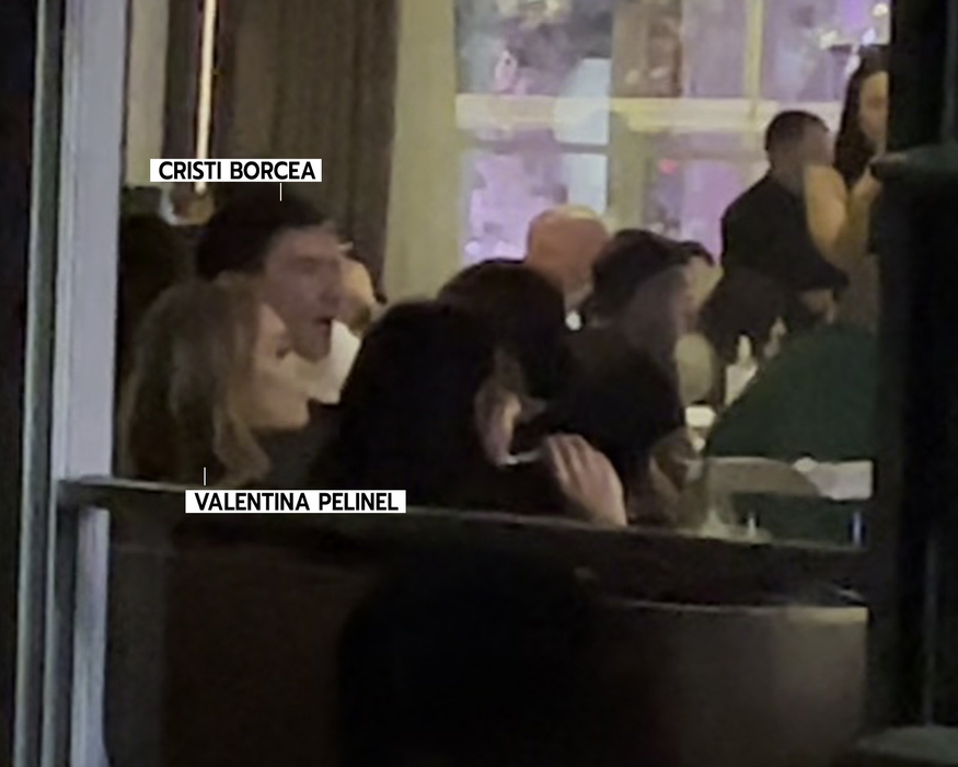 Cristi Borcea și Valentina Pelinel, la masă, într-un restaurant din Herăstrău, alături de prieteni (Foto: CANCAN.RO)