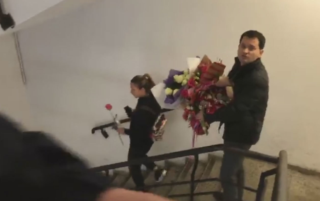 Simona Halep, luată de la aeroport cu o limuzină de zeci de mii de euro